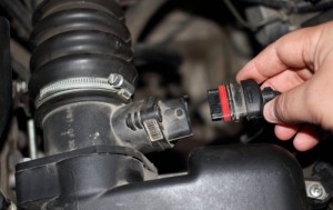 На фото - ДМРВ Лада Приора, enginestart.info