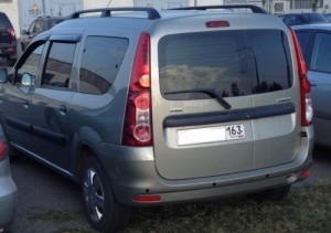 На фото - Лада Ларгус с дополнительными задними фонарями, tuningsvs.ru