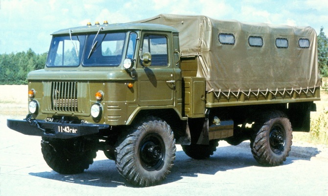 На фото - грузовик ГАЗ 66