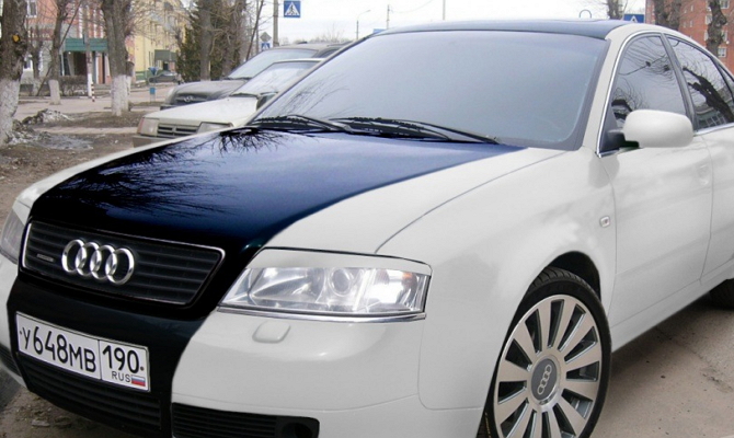 Виниловый стайлинг капота авто