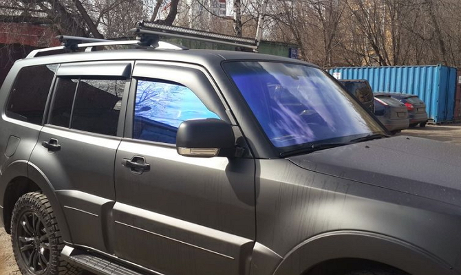 Тонировка пленкой боковых стекол авто