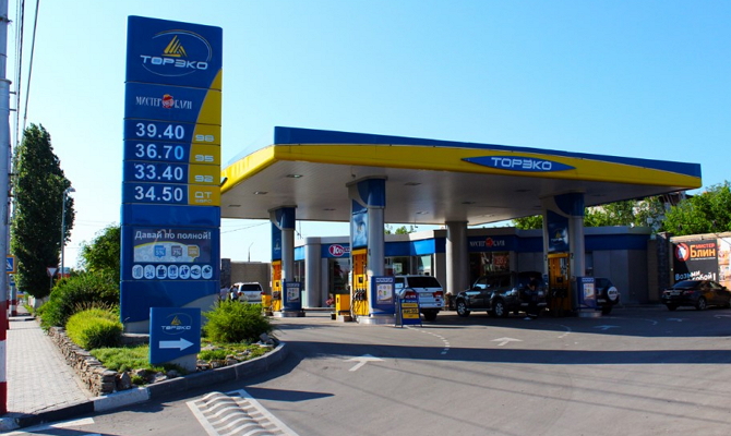Приобретение качественного топлива на АЗС
