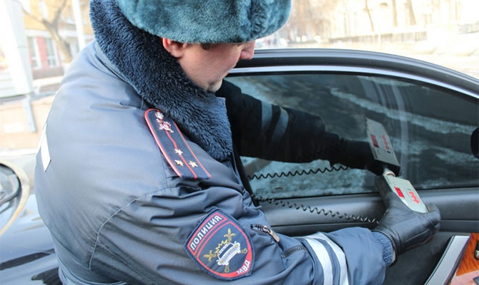 Когда требуется избавляться от старой тонировки?
