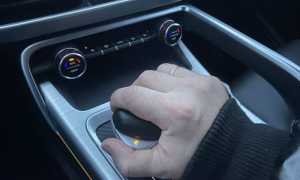 Нужно ли ставить на ручник автомобиль на автомате