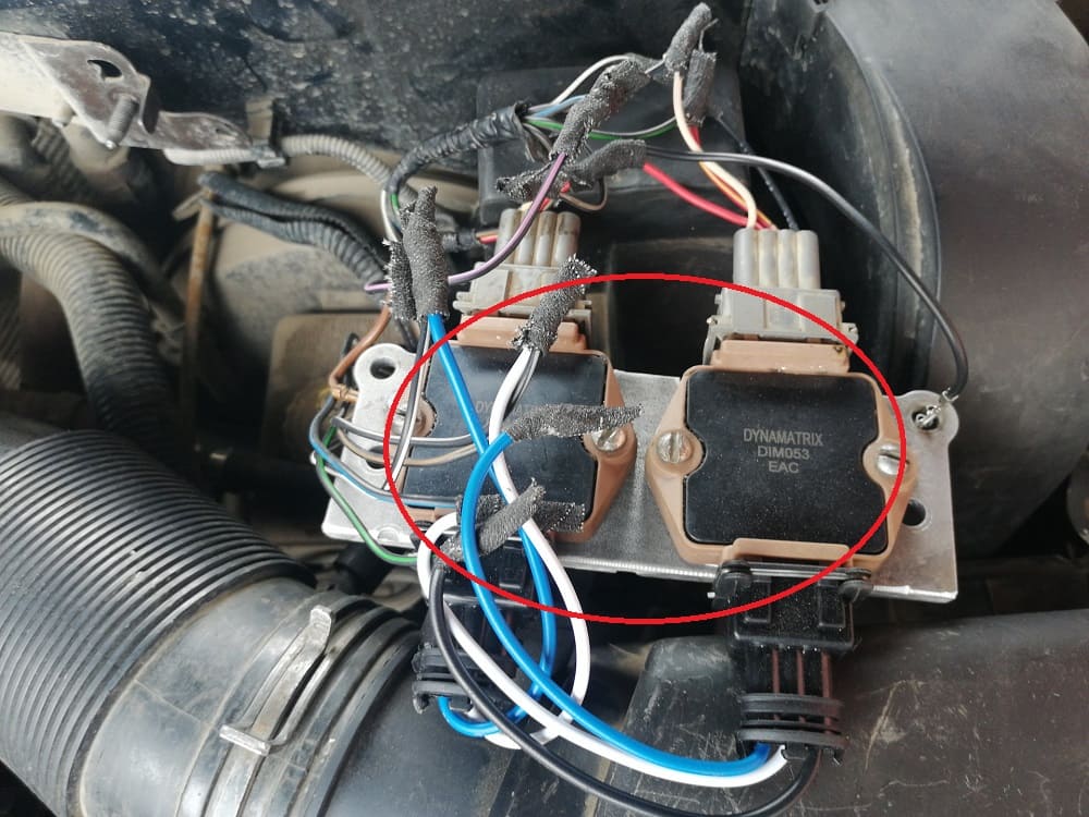 Коммутатор зажигания в автомобиле