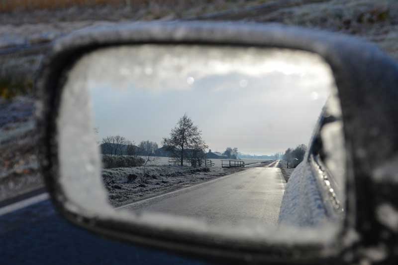 Наружное зеркало автомобиля