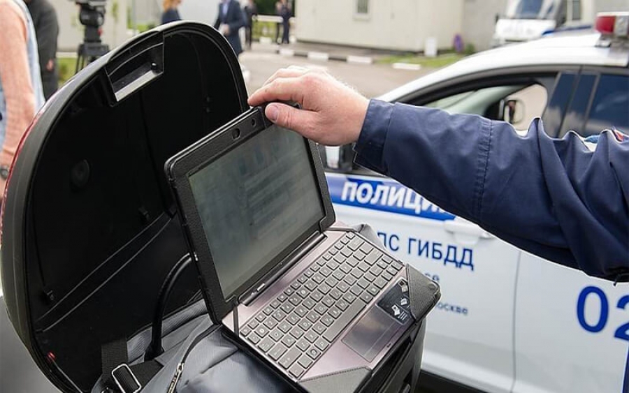 Проверка авто в базе данных ГИБДД