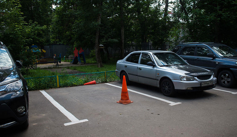 Какой размер парковочного места нужен для автомобиля